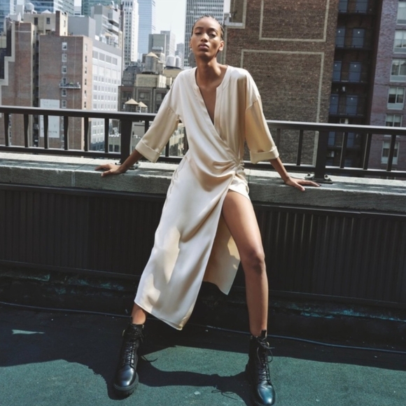 Zara Cream Satin Robe with Tie Waist - Picture 5 of 6